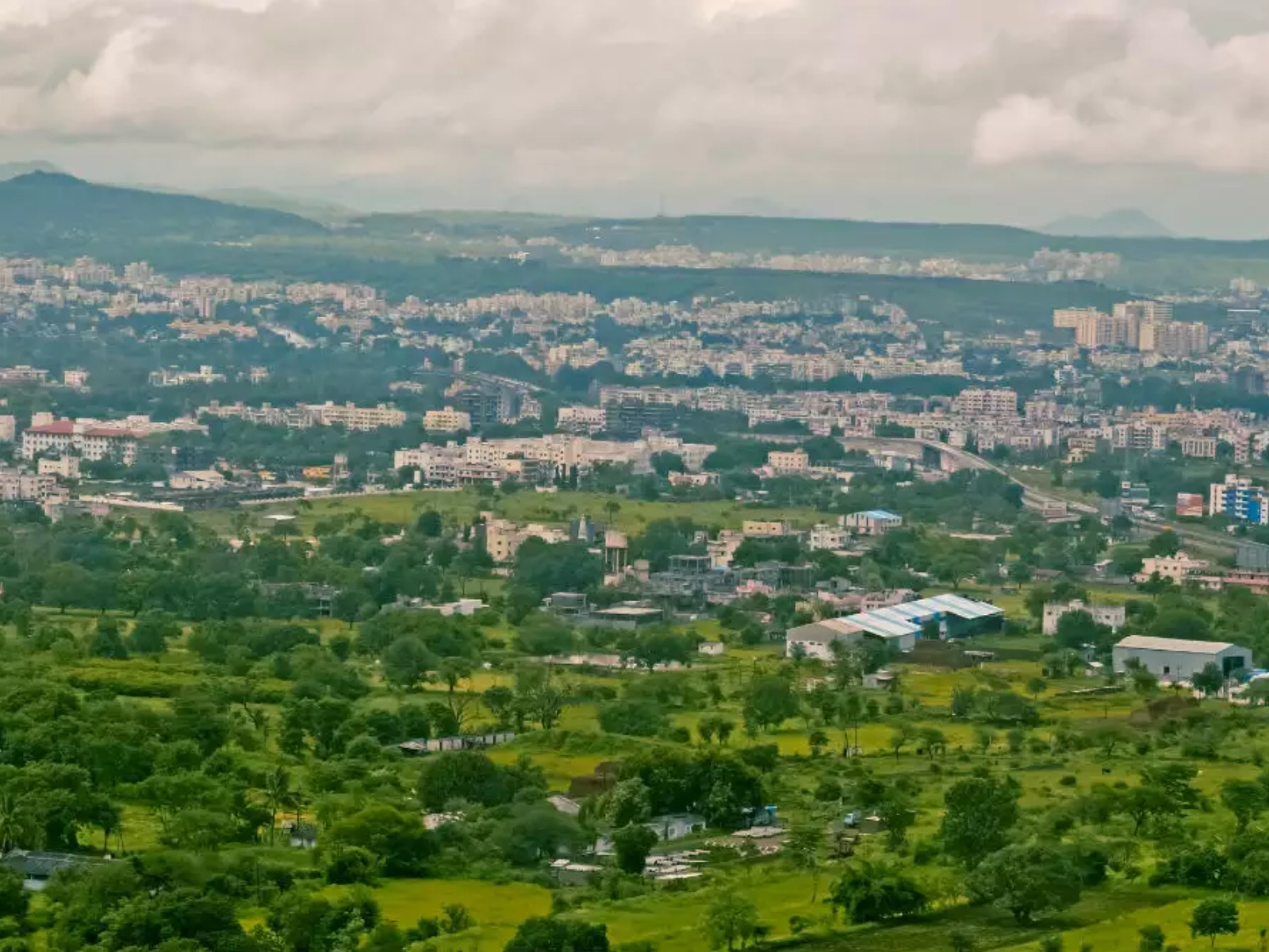Investing in Pune Land: Key Benefits and Opportunities